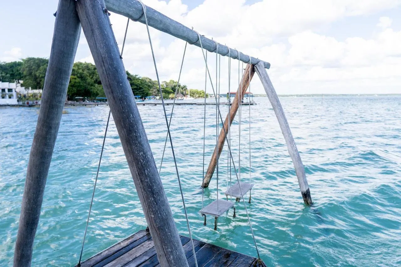 Private Bungalow @ Bacalar 7 Colors Lagoon location